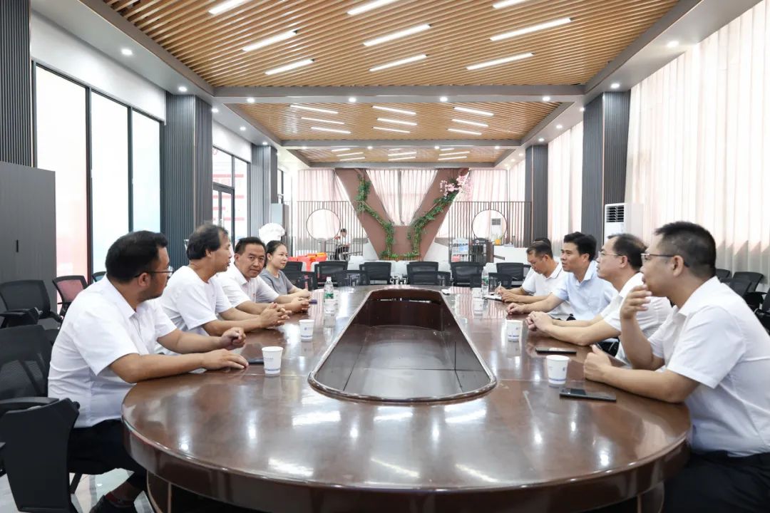 【红领浔州 铸魂育人】桂平市委领导深入江南·体育登录入口指导开学工作